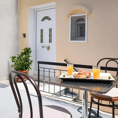 Zoi's Apartmán